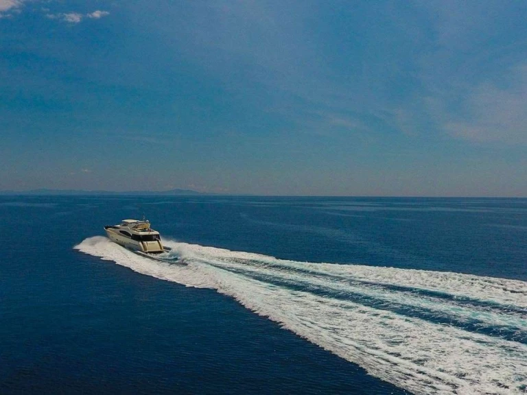 Boat rental Ferretti MISS KATARIINA in Seget Donji on Samboat