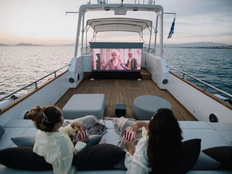 Luxury Yacht rental with or without captain Versilcraft Athens