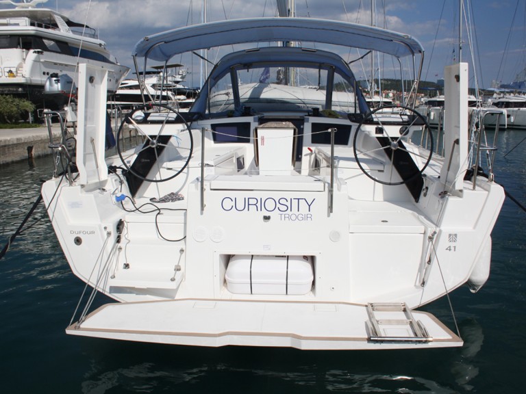 Dufour Dufour 41 in Seget Donji on SamBoat