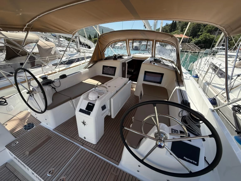 Sailboat rental in Komolac - Jeanneau Sun Odyssey 410
