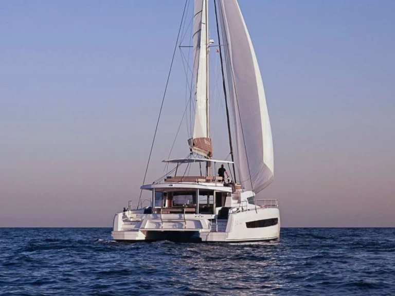 Bareboat Rental Luxury Yacht Bali with a boat licence