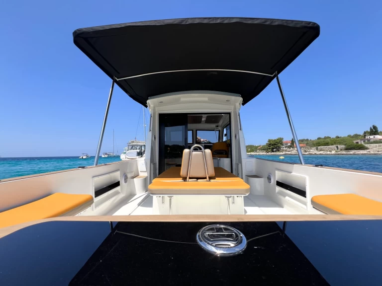 Camaro 1000 charter bareboat or captained in  Trogir