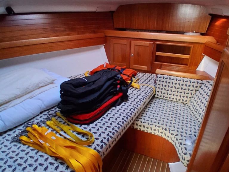 Sailboat rental with or without captain Dufour La Rochelle