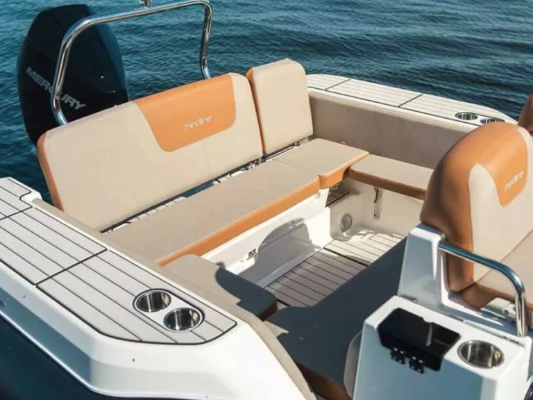 Zodiac ZODIAC MEDLINE 7.5 charter bareboat or captained in  La Rochelle