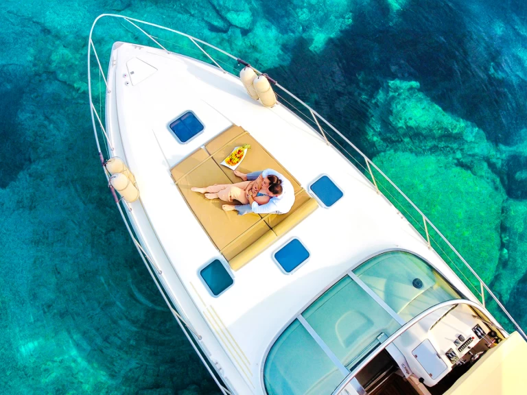 Cranchi Mediterranee 41 in Zakynthos on SamBoat