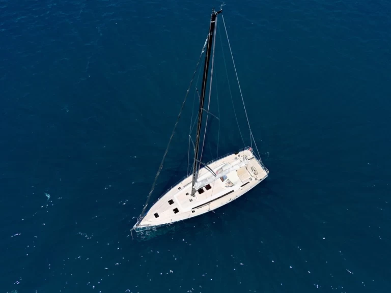 Boat rental Grand Soleil Grand Soleil 50 in Porto Pollo on Samboat