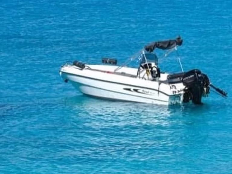 Motorboat rental in Gaios - Karel Boat F30ELPT