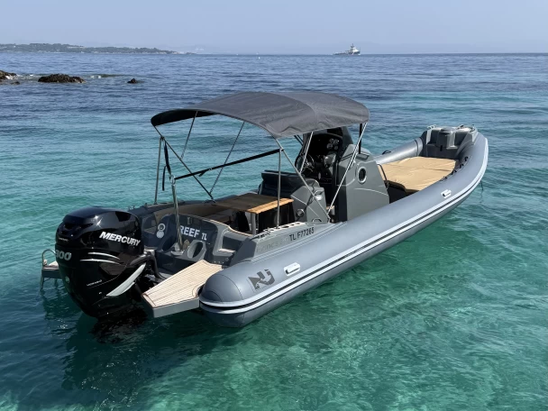 Rent a Jeanneau Cap Camarat 7.5 WA Serie 2 Gapeau