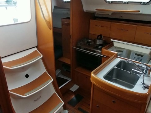 Bénéteau First 36.7 in La Trinité-sur-Mer on SamBoat