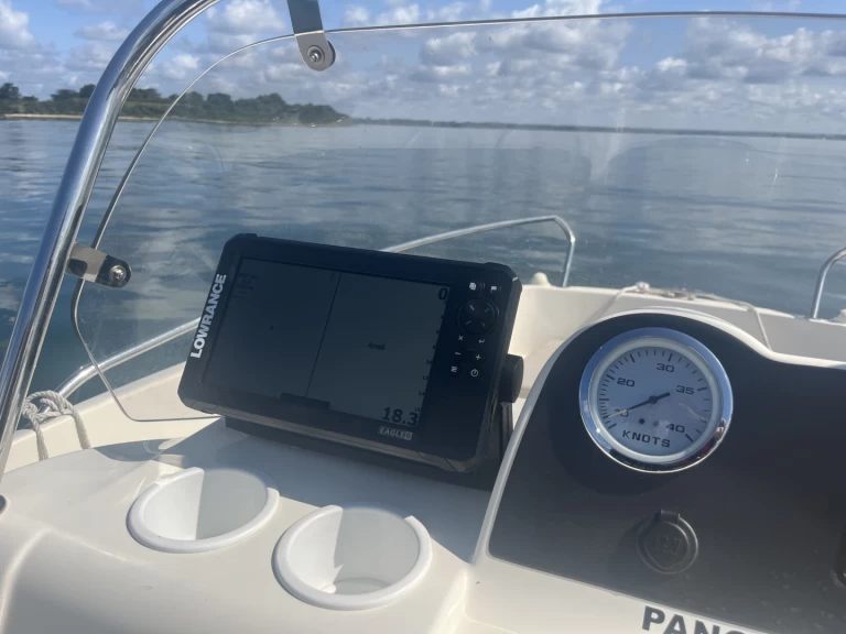 Quicksilver Activ 505 in Le Palais on SamBoat