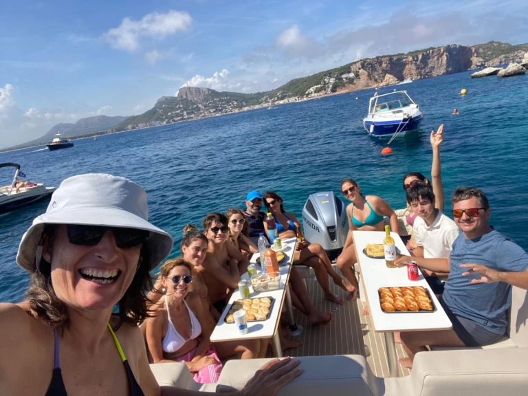 Zephyr Zephyr 800 in Santa Eulària des Riu on SamBoat