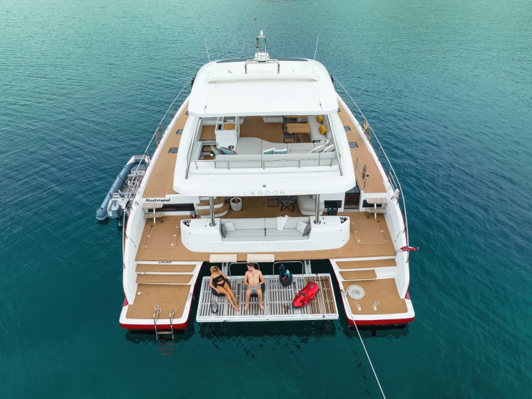 Luxury Yacht for rent Sukošan at the best price
