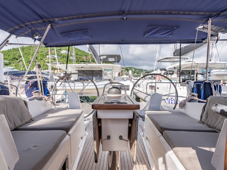 Rent a Bavaria Bavaria 37 Road Town