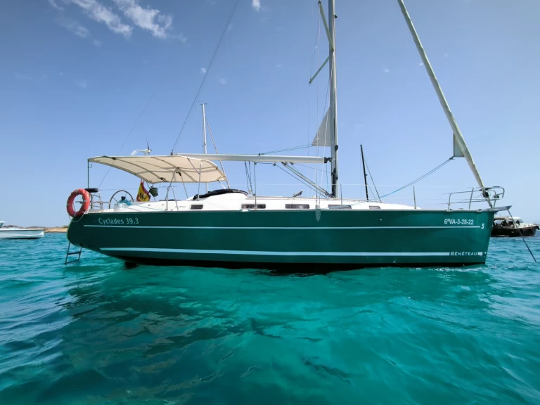 Sailboat rental in Palma de Mallorca - Bénéteau Cyclades 39