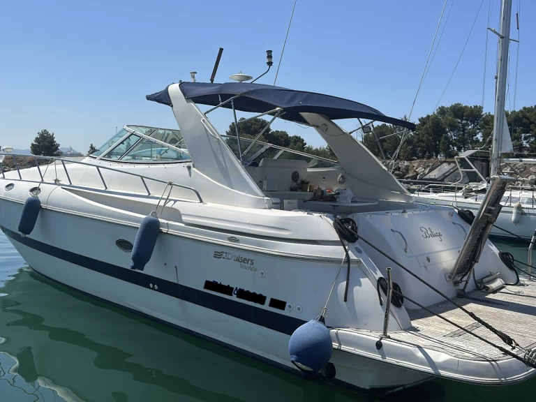 Motorboat rental with or without captain Cruiser-Yacht Marseille