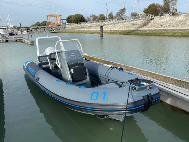 Bareboat Rental RIB Highfield with a boat licence