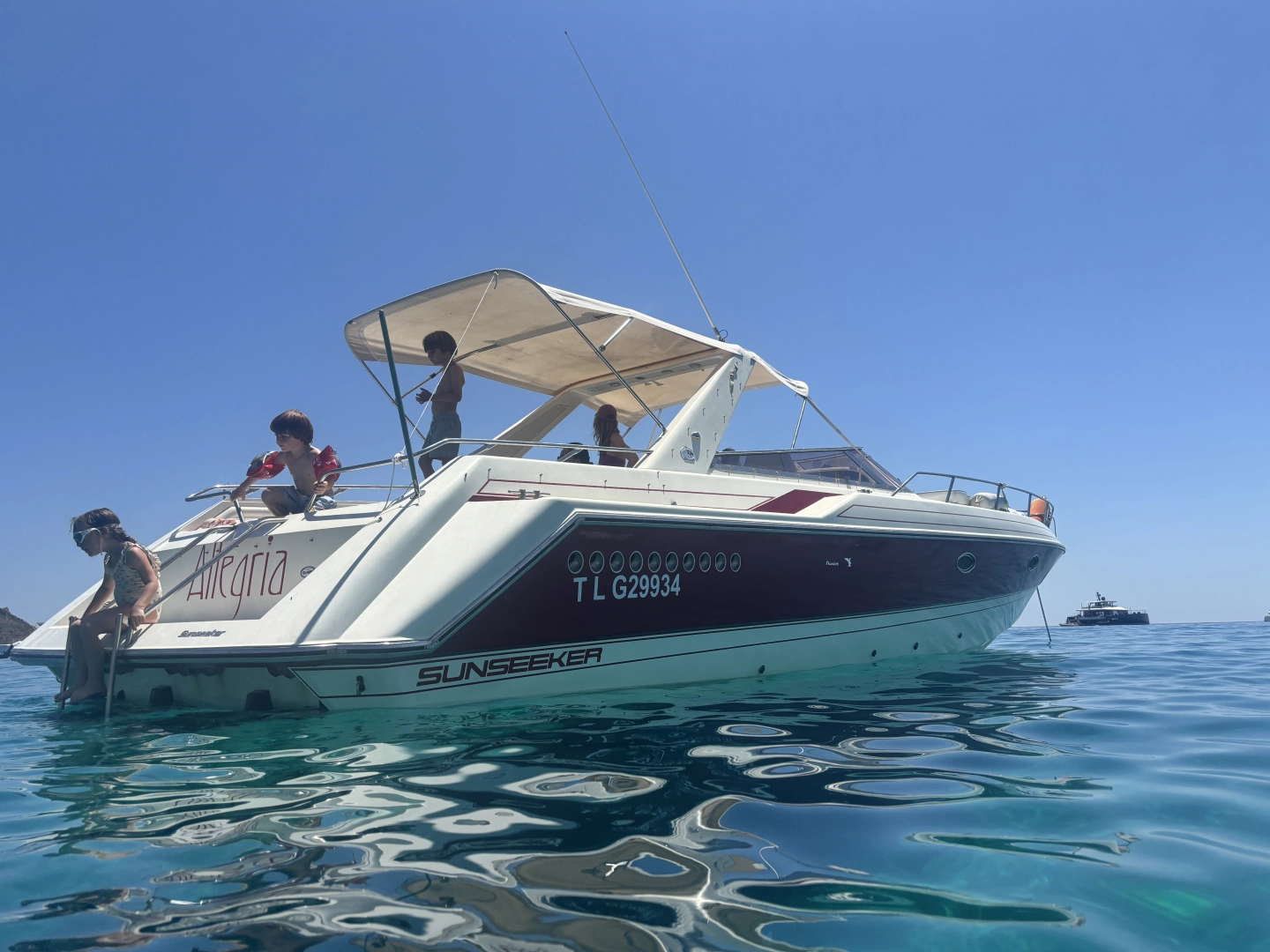 Yacht charter Saint-Tropez cheap Thunderhawk 43