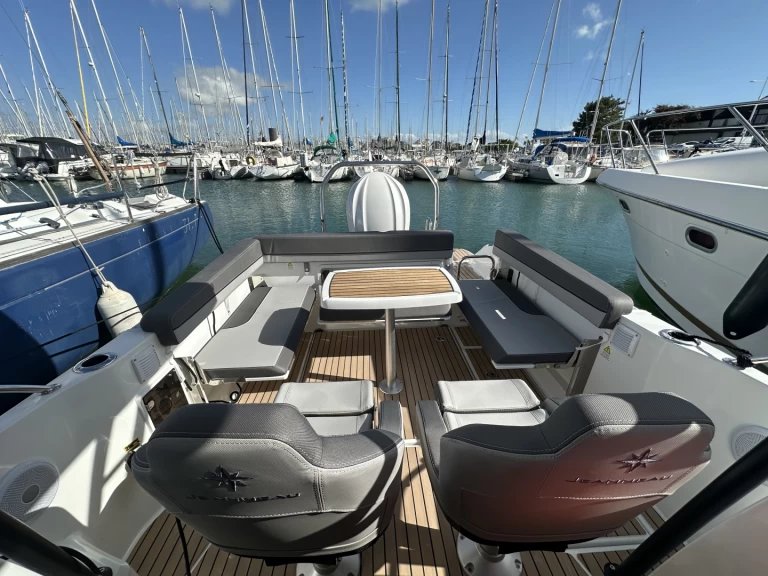 Jeanneau Cap camarat 7.5 wa série 3 charter bareboat or captained in  La Rochelle