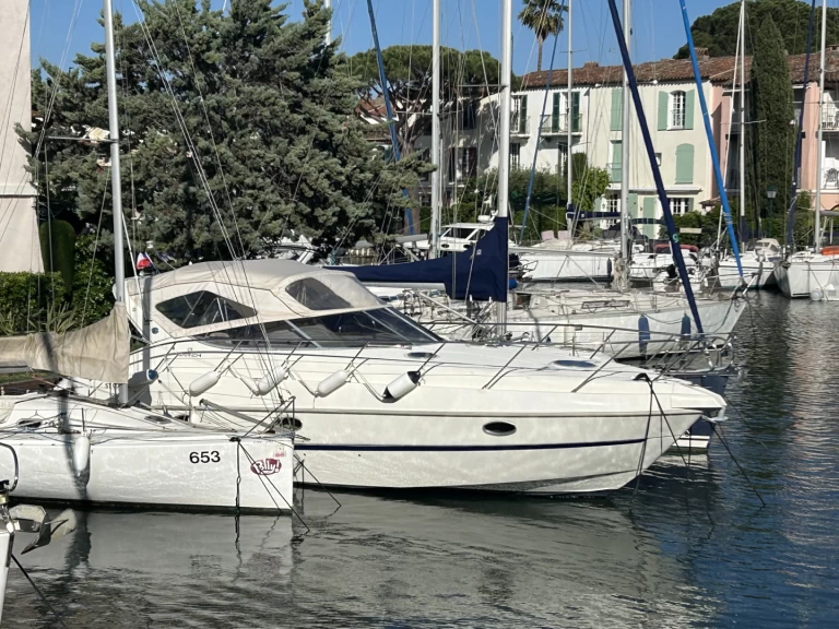 Motorboat rental with or without captain Cranchi Saint-Tropez