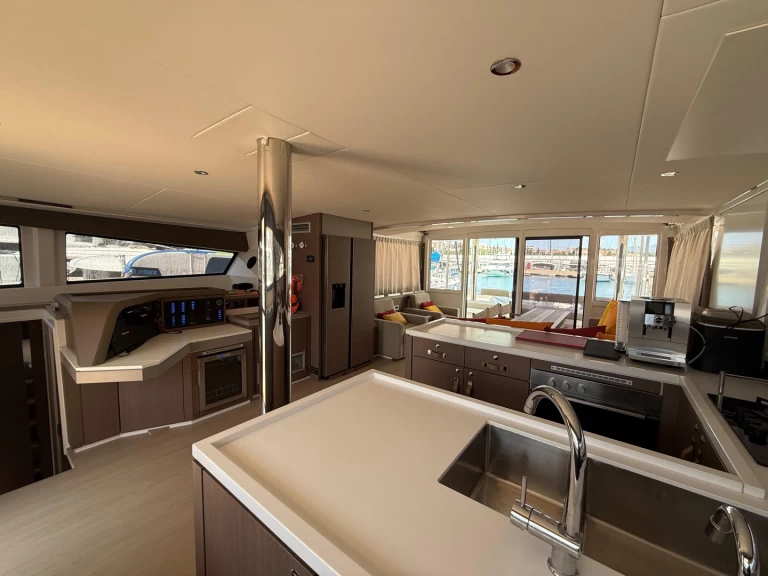 Boat rental Bali Catamarans Bali 5.4 in Dubrovnik on Samboat