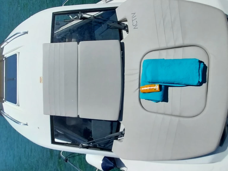 Boat rental Quicksilver Activ 705 Weekend in Dubrovnik on Samboat