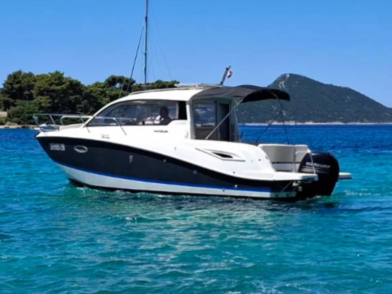 Motorboat for rent Dubrovnik at the best price