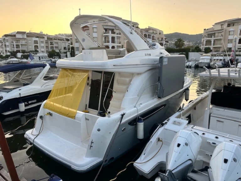 Luxury Yacht for rent Mandelieu-la-Napoule at the best price