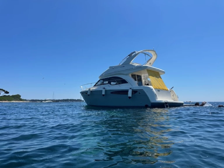 Yacht charter Mandelieu-la-Napoule cheap 341 Sedan