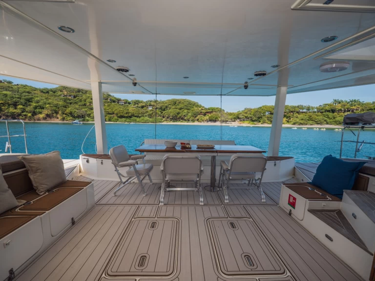 Rent a Bali Catamarans Bali 5.8 Culebra