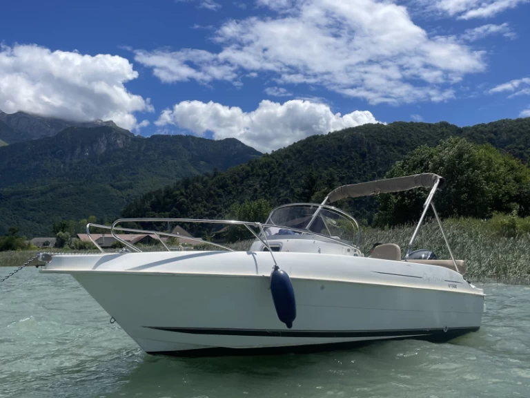 Motorboat rental in Annecy - B2 Marine Cap ferret 572 open