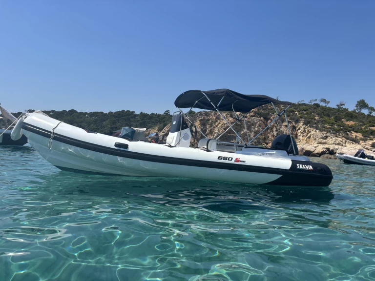 RIB rental with or without captain Selva Hyères