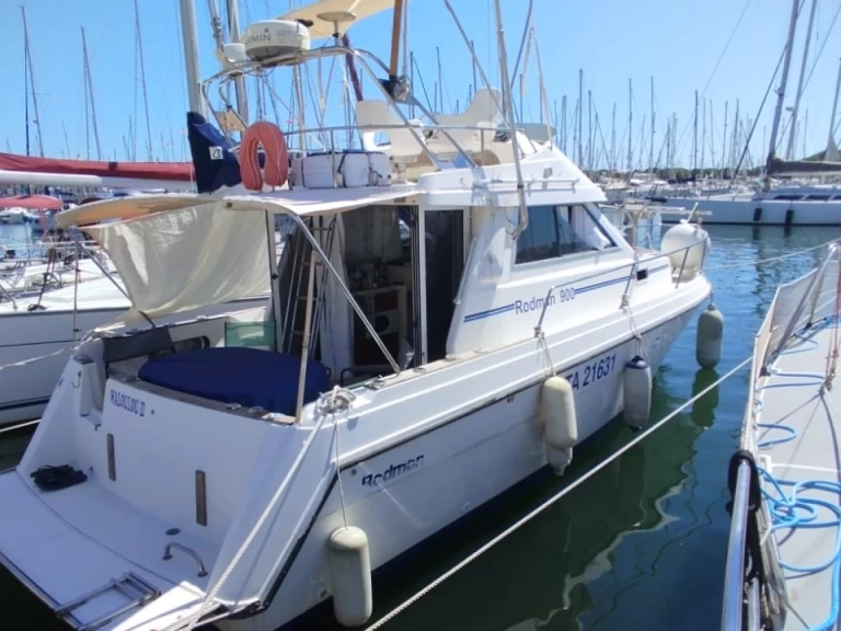 Rent a Rodman Rodman 900 Fly Port-Camargue