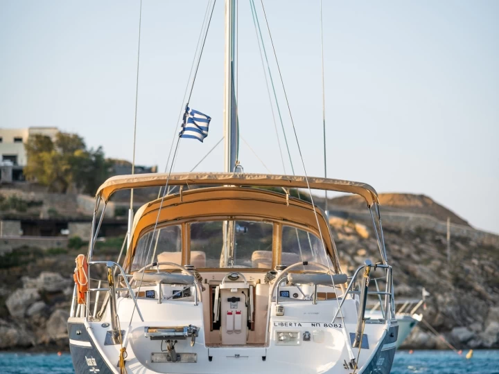 Bareboat Rental Sailboat Ocean Yachts with a boat licence