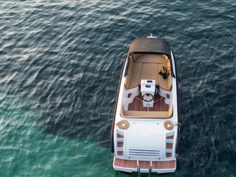 Motorboat rental in Mandelieu-la-Napoule - BRB 555
