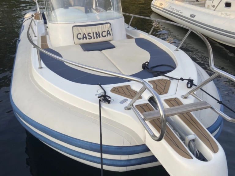 Motorboat rental with or without captain Capelli Port Grimaud