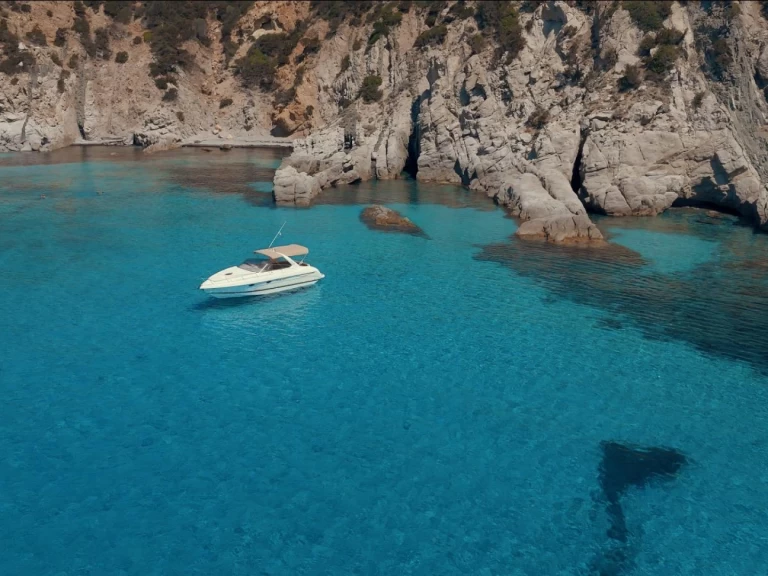 Motorboat rental in Villasimius - Airon Airon 325