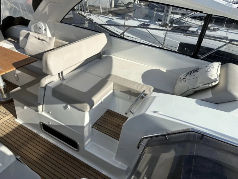 Motorboat rental in Port Leucate - Jeanneau Leader 40 Open