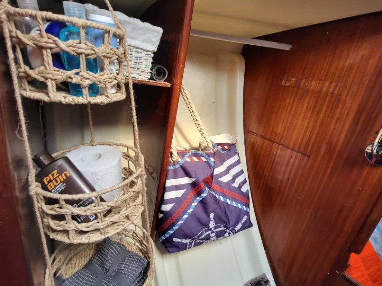 Motorboat rental with or without captain Dufour Portimão