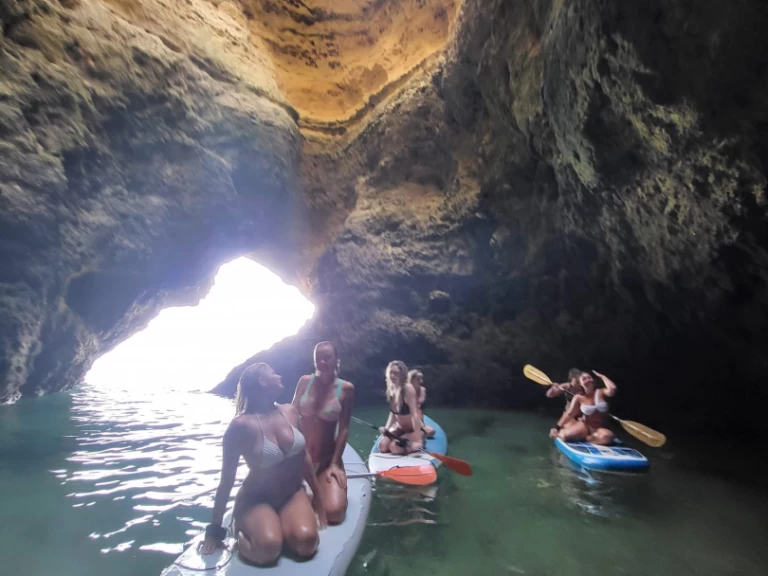 Boat rental Fountaine Pajot Louisiane in Portimão on Samboat