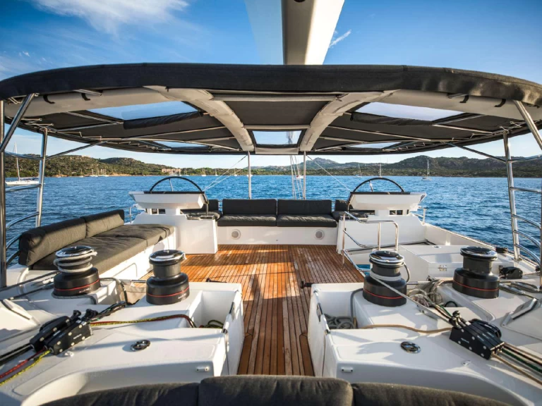 Yacht charter Ibiza Town cheap Lagoon 620