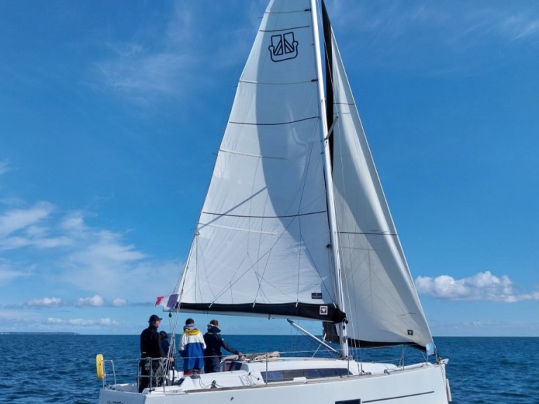 Sailboat rental with or without captain Dufour La Trinité-sur-Mer
