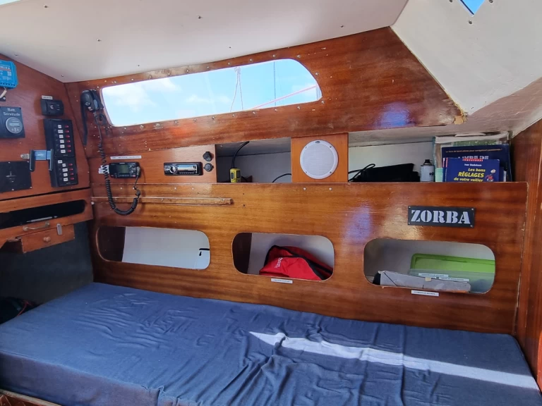 Bareboat Rental Sailboat Gibert Marine with a boat licence