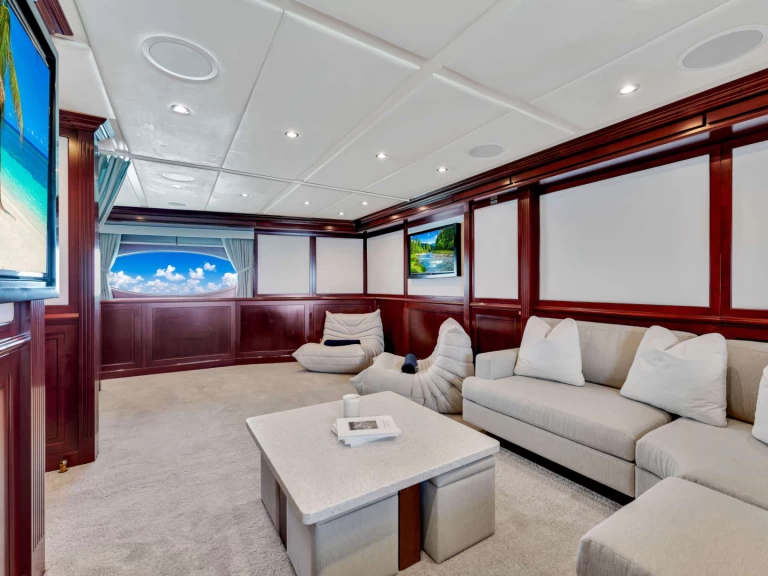 Luxury Yacht rental in Caribbean - Trinity SWEET CAROLINE II 