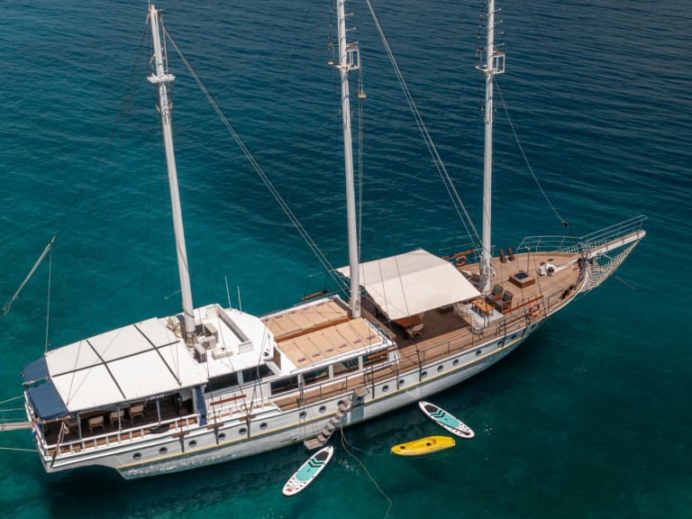 Boat rental Unknown Gideon in Kaštela on Samboat