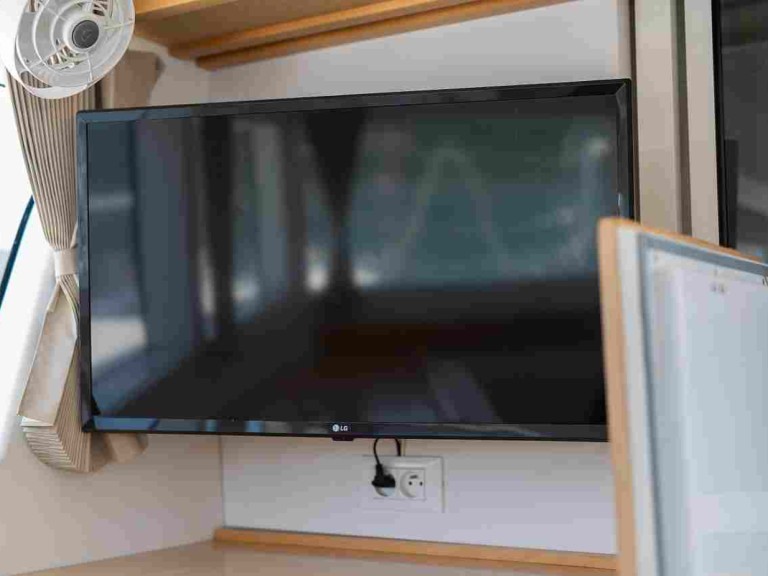 Catamaran rental with or without captain Lagoon Punat