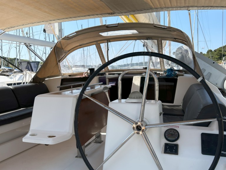 Dufour Dufour 460 Grand Large charter bareboat or captained in  Primošten