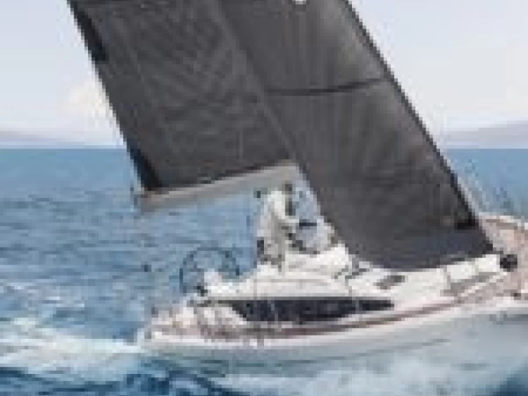 Boat rental Bavaria Bavaria C38 in Marseille on Samboat