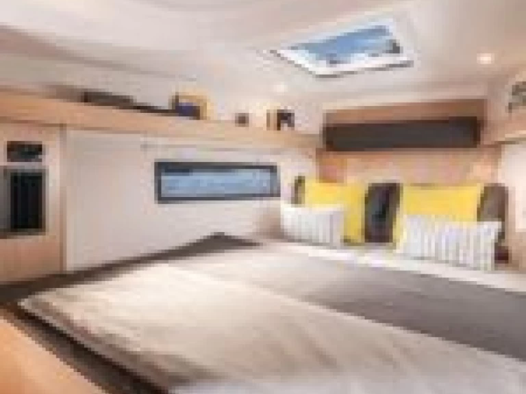 Bareboat Rental Sailboat Bavaria with a boat licence