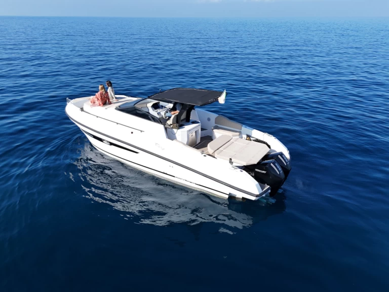 Boat rental Rio Yachts Daytona 34 in Sorrento on Samboat