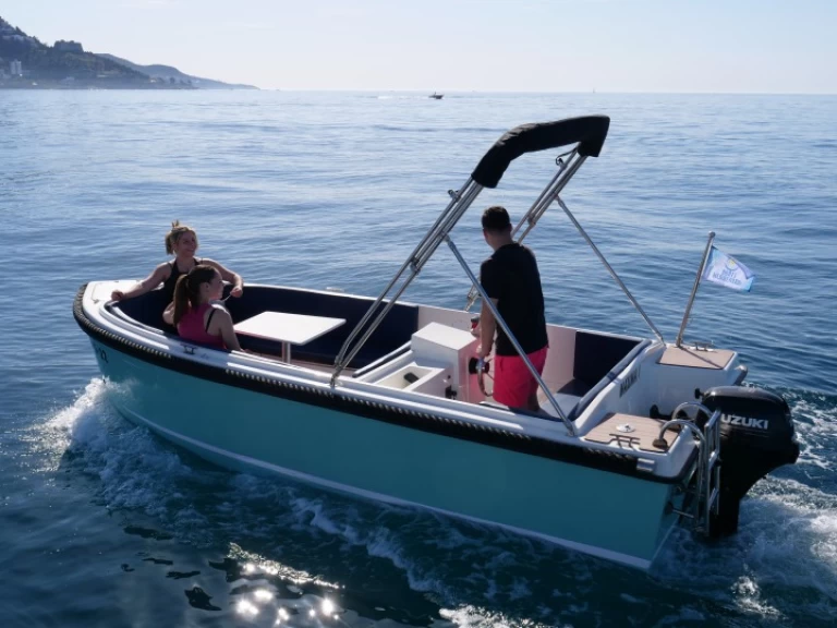 Maxima 500 charter bareboat or captained in  Roses